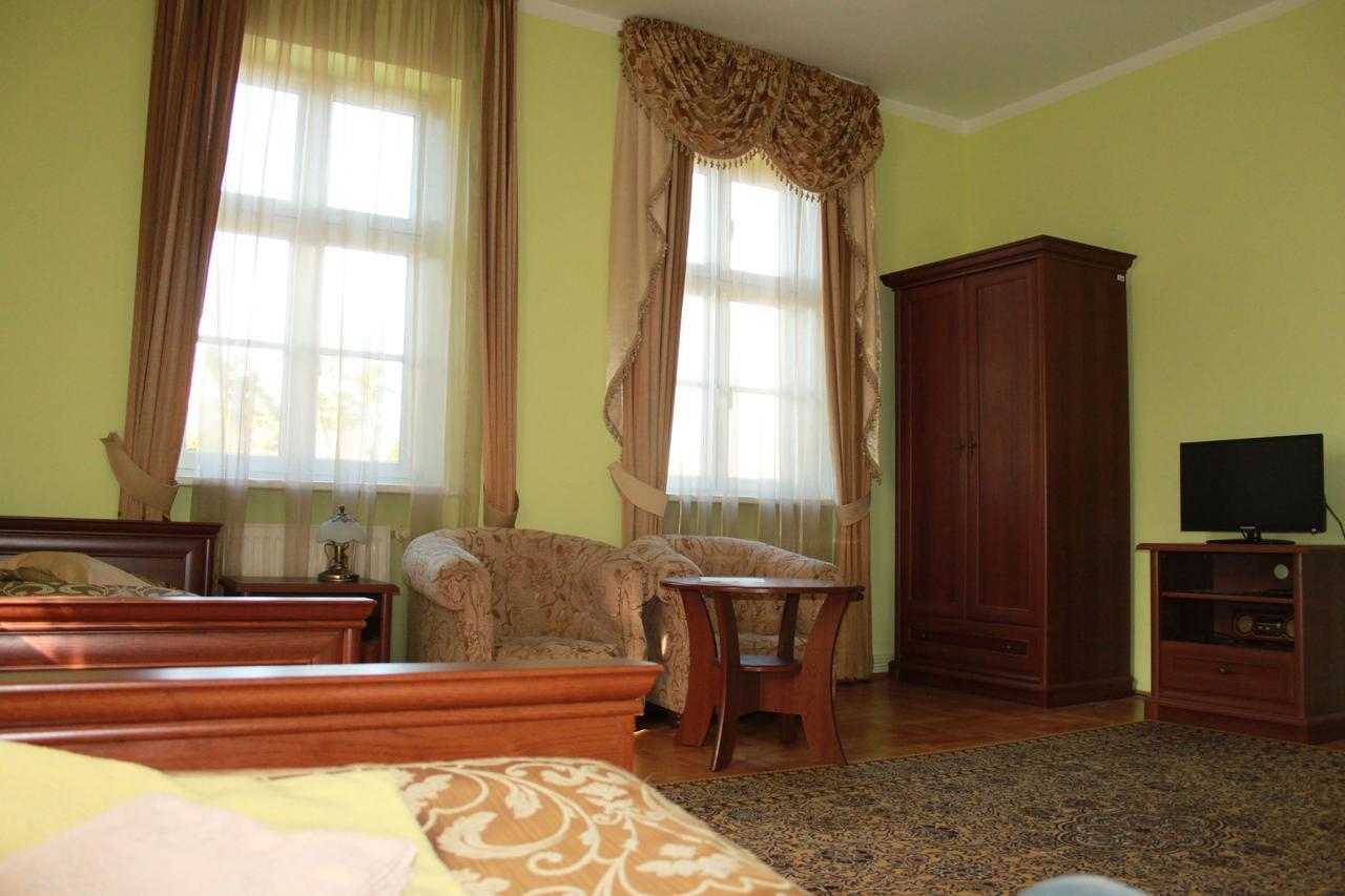 Palac W Nosowie Nosowo Ngoại thất bức ảnh